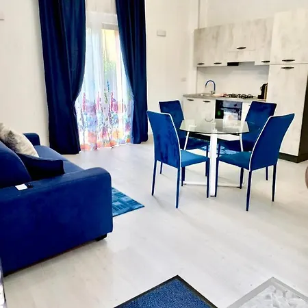 Stefy's House, Blu Tatil Evi